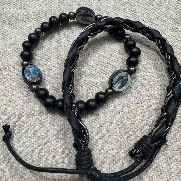Black Beaded Bracelet Set - Picture 3 of 4